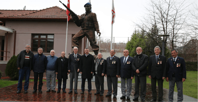 “Gazilerimiz yaşayan abidelerimizdir”