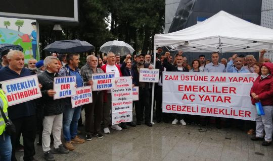 7.500 TL, emekli maaşıyla geçinemiyoruz..