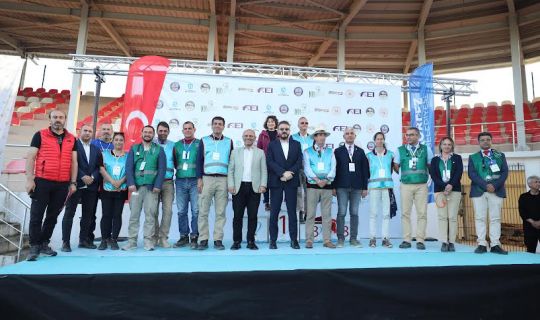 Tarihi İpekyolu’nda, Uluslararası Atlı Dayanıklılık Yarışması