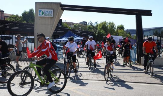 İzmit Belediyesi, 28 Haziran'da, bisiklet korteji düzenledi