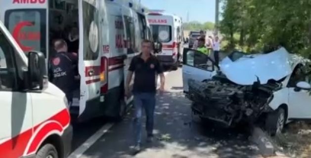 Trafik kazasında, 5 kişi yaralandı