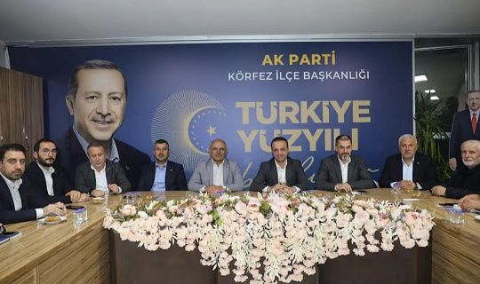 AK Parti Körfez İlçe Başkanı Nurettin Okudan, Yönetim Kadrosunu Belirledi