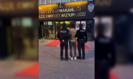 KOCAELİ İL EMNİYET MÜDÜRLÜĞÜ, ARANAN ES'Yİ YAKALADI