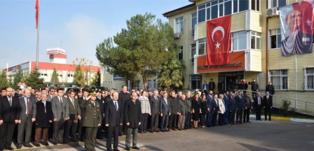  Atatürk, Kartepe’de Özlem ve Saygıyla Anıldı