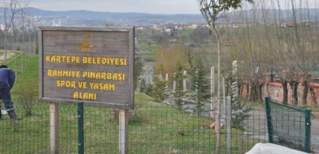 Kartepe Belediyesi Pınarbaşı Parkı’nda Çalışma Yaptı