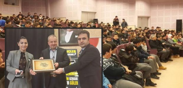  Kartepe Belediyesi’nden Gençlere Motivasyon Semineri