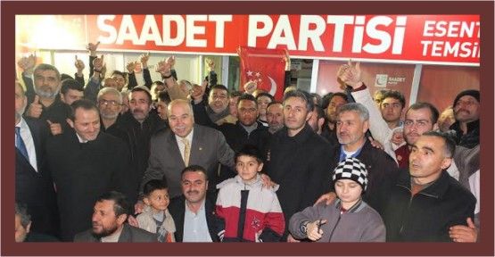 Saadet Körfez sokaklara taştı