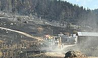 Körfez Belediyesi, Bolu’ya Yangın Bölgesine, İş Makineleri Gönderdi